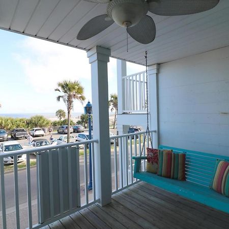 Atlantic Sunrise Villa Tybee Island Exterior photo