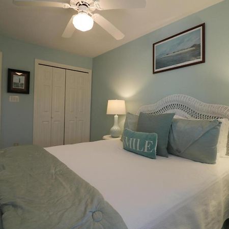 Atlantic Sunrise Villa Tybee Island Exterior photo