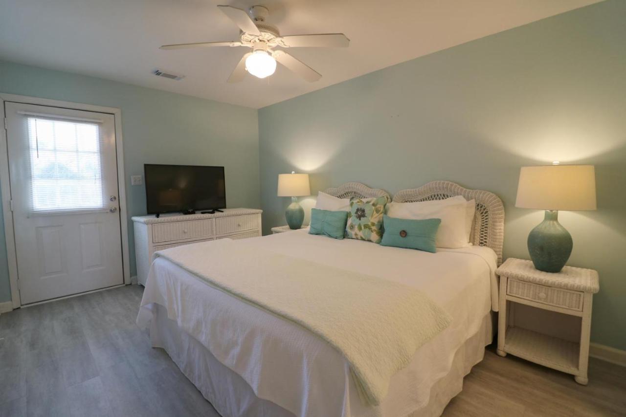Atlantic Sunrise Villa Tybee Island Exterior photo